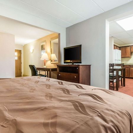 Holiday Inn Express Cincinnati-Лоренсбург Екстер'єр фото