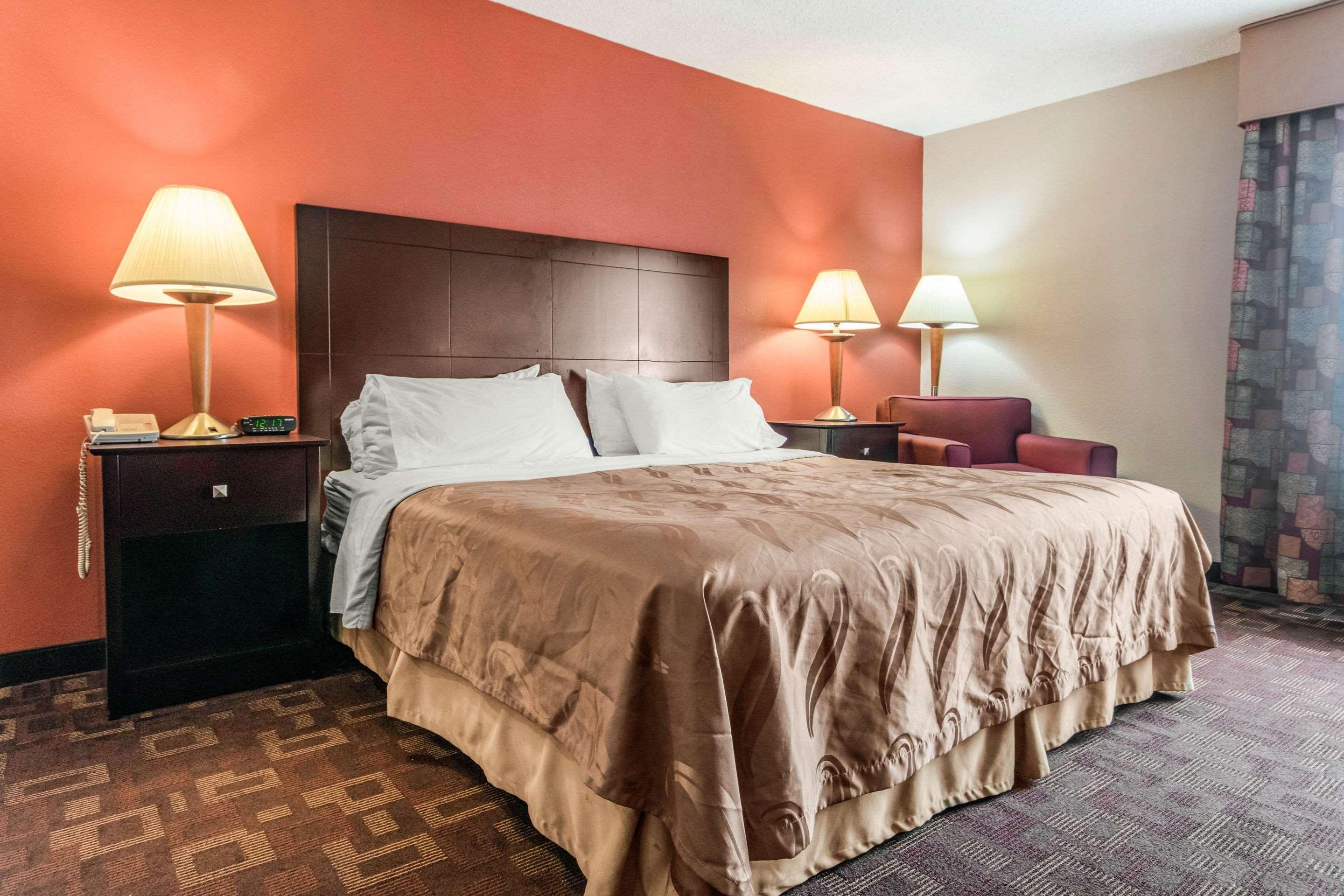Holiday Inn Express Cincinnati-Лоренсбург Екстер'єр фото