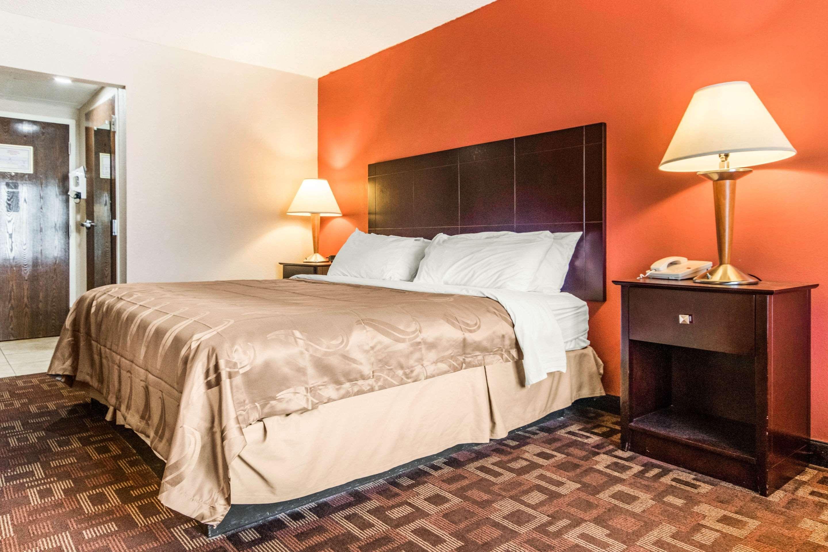 Holiday Inn Express Cincinnati-Лоренсбург Екстер'єр фото
