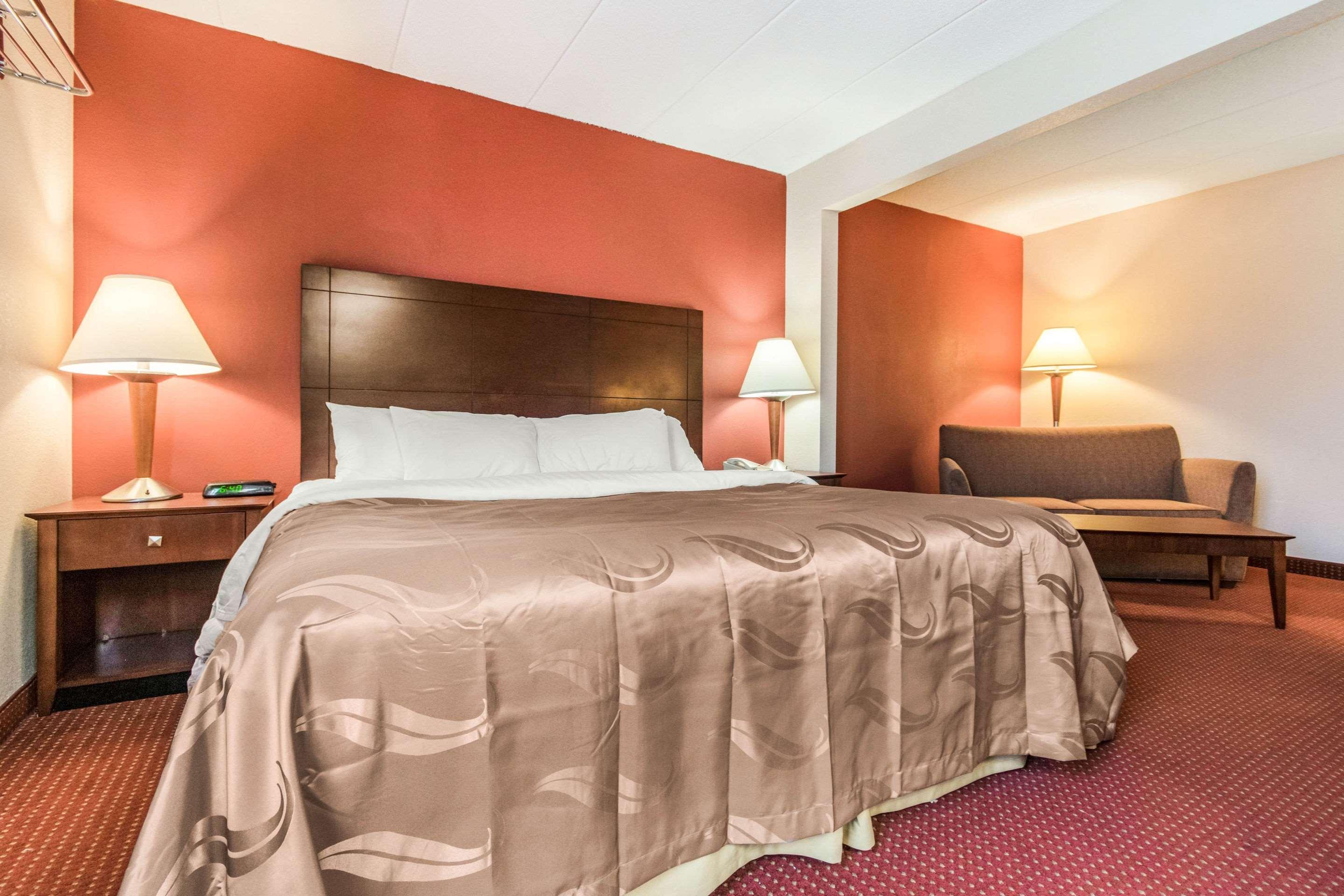 Holiday Inn Express Cincinnati-Лоренсбург Екстер'єр фото